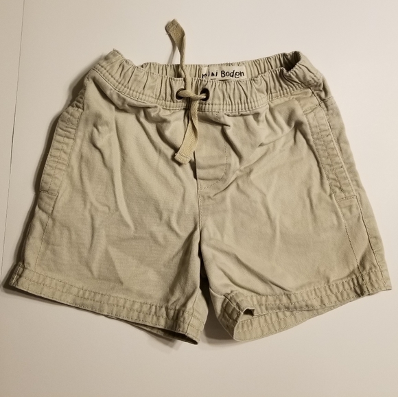 Mini Boden Other - *reduced price* 2009 guc Mini Boden boys 4 khaki shorts rugged